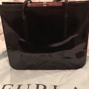 Vintage Furla patent leather handbag